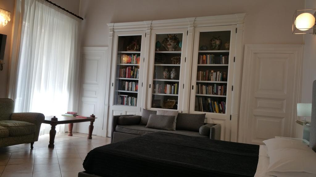Centro Storico B&B Catania Luaran gambar
